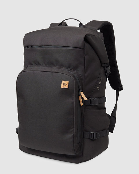 Ungendered Mobius 35L Backpack
