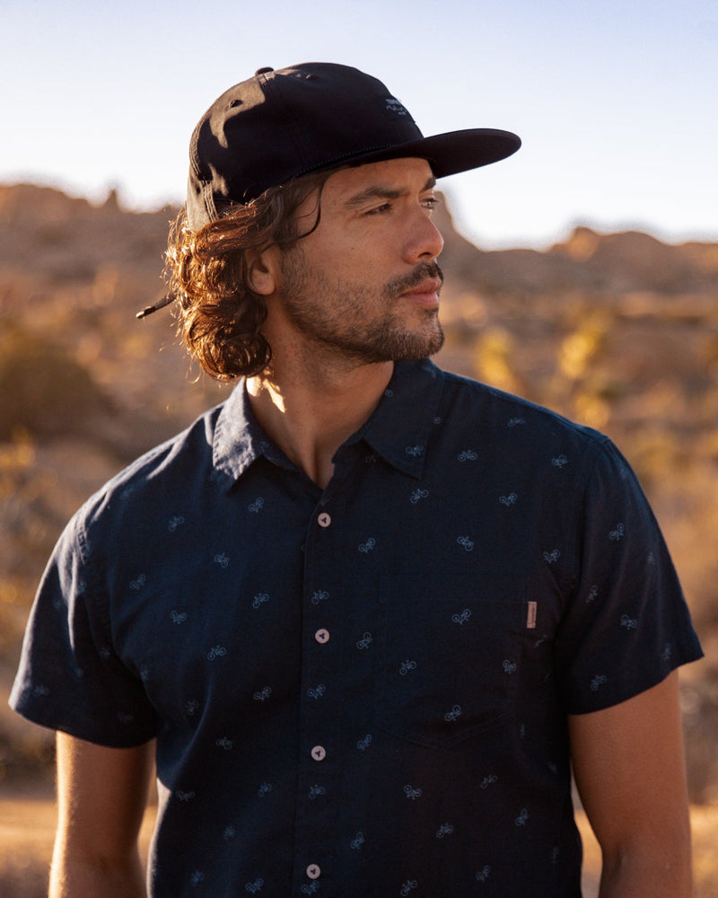 Black-5-Panel-Flat-Brim-Medium-Baseball-Cap