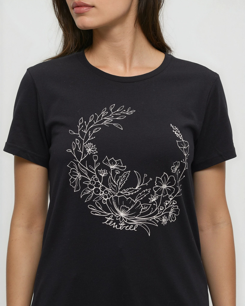 Black-Women_s-Graphic-T-Shirt