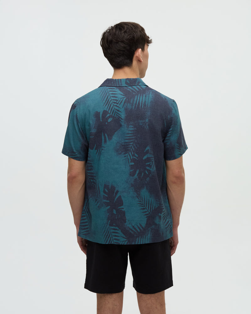 Blue-Relax-Shortsleeve-Graphic-Button-Up