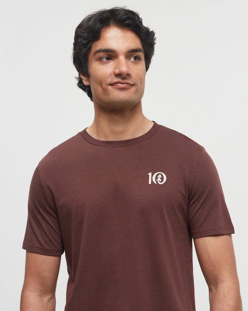Burgundy-Crew-Neck-Graphic-Shortsleeve-T-Shirt