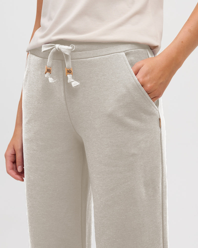 Oatmeal-Women_s-Wide-Leg-Sweatpant